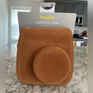 heyday™ Fujifilm Instax Mini 11 Camera Brown Faux Suede Cross Body Case NWT